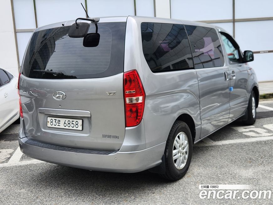 Hyundai Starex 2016