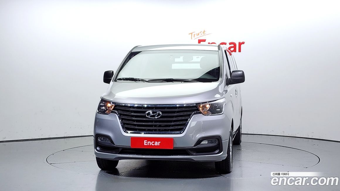 Hyundai Starex 2021