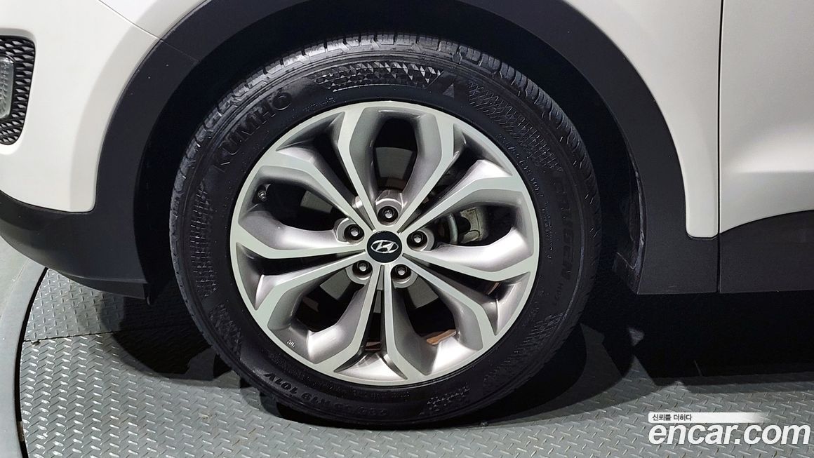 Hyundai Santafe 2015