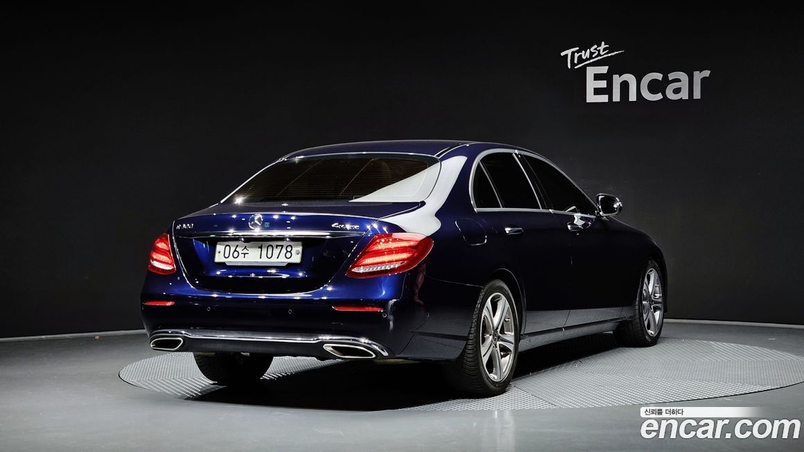 Mercedes-Benz E-Class 2018