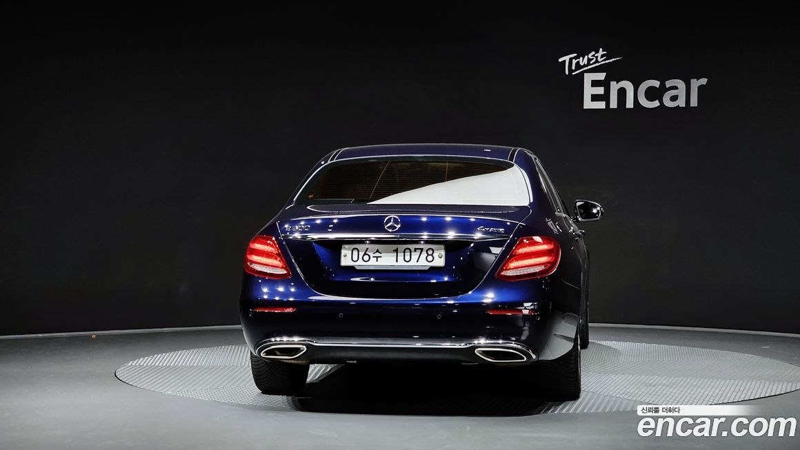 Mercedes-Benz E-Class 2018