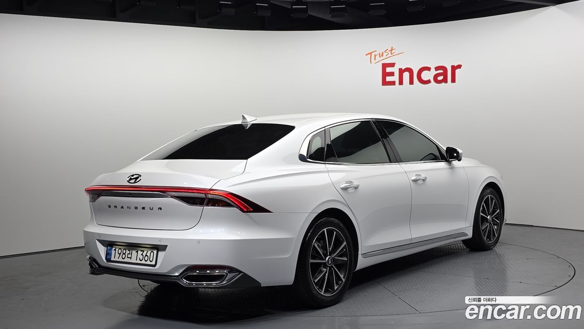 Hyundai Grandeur 2022