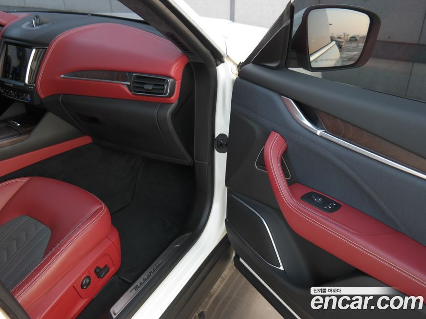 Maserati Levante 2018