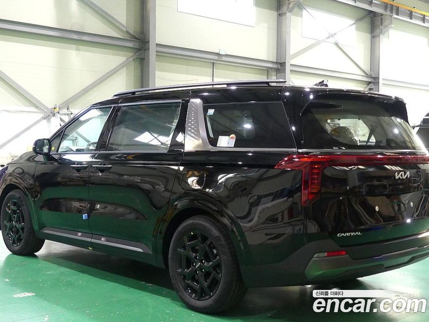Kia Canival 2025