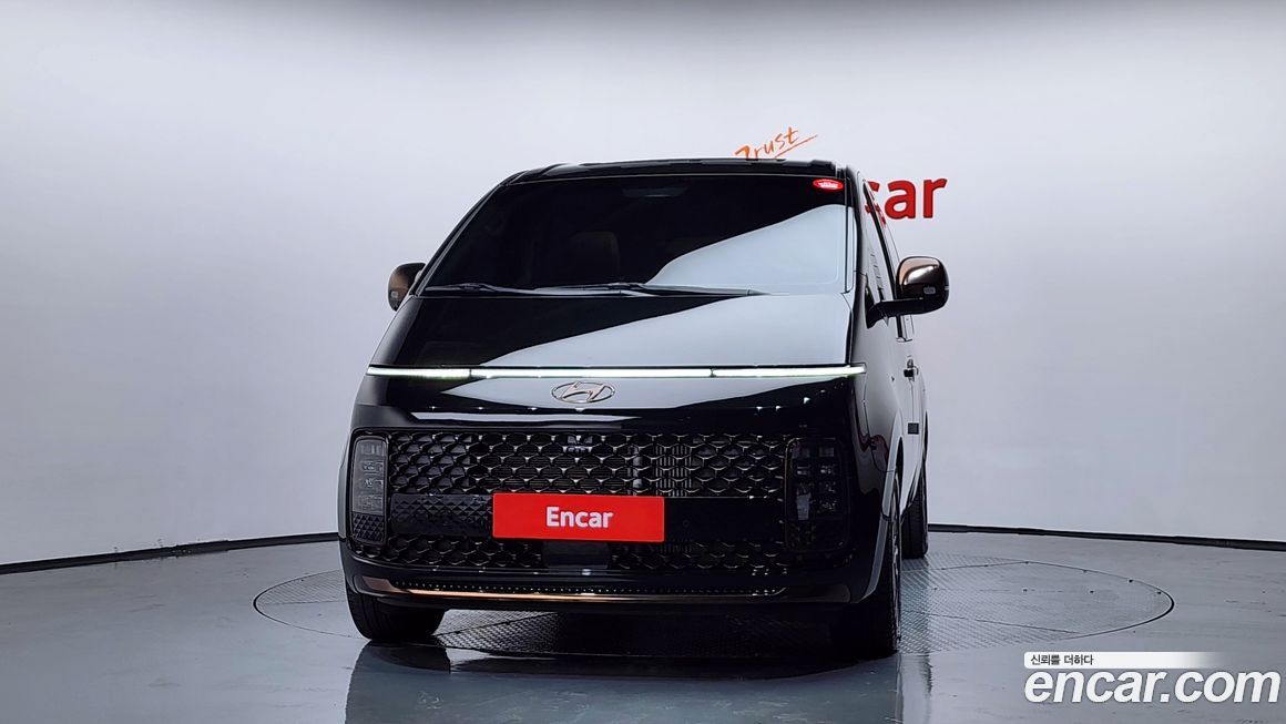 Hyundai Staria 2024