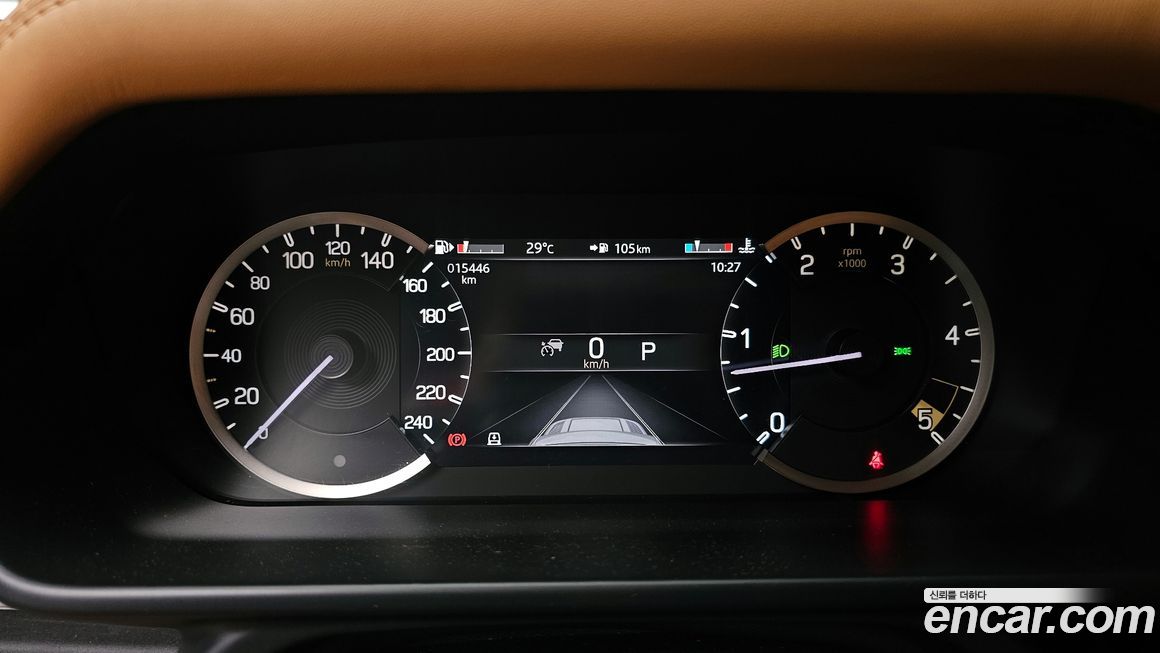 Land Rover Defender 2023