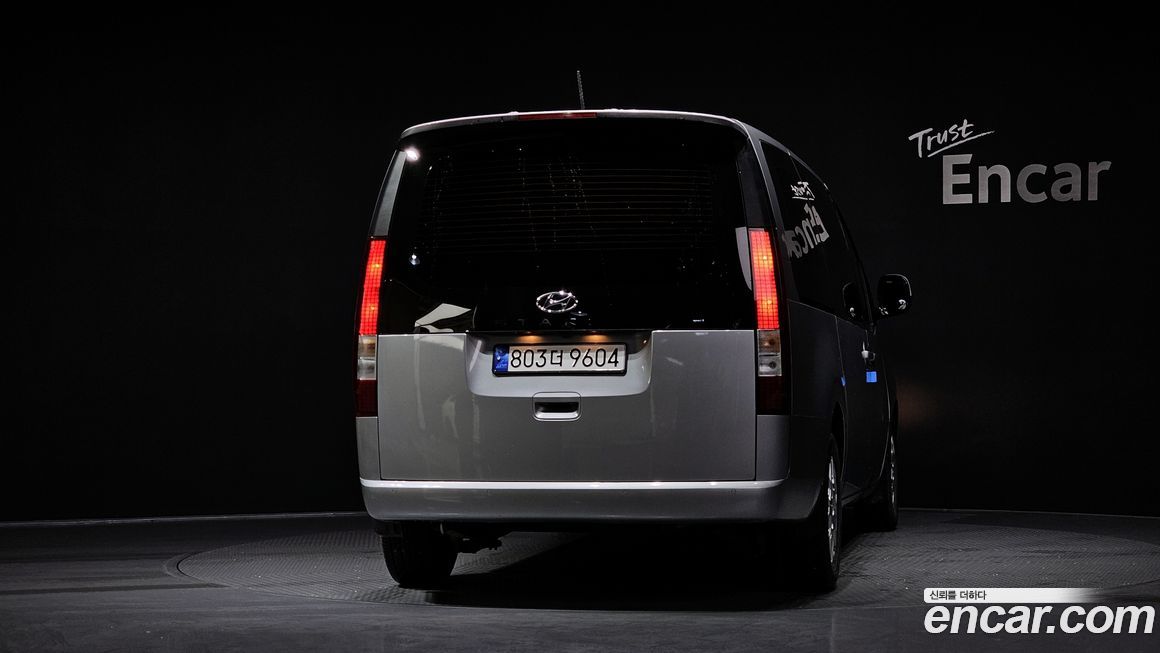 Hyundai Staria 2023