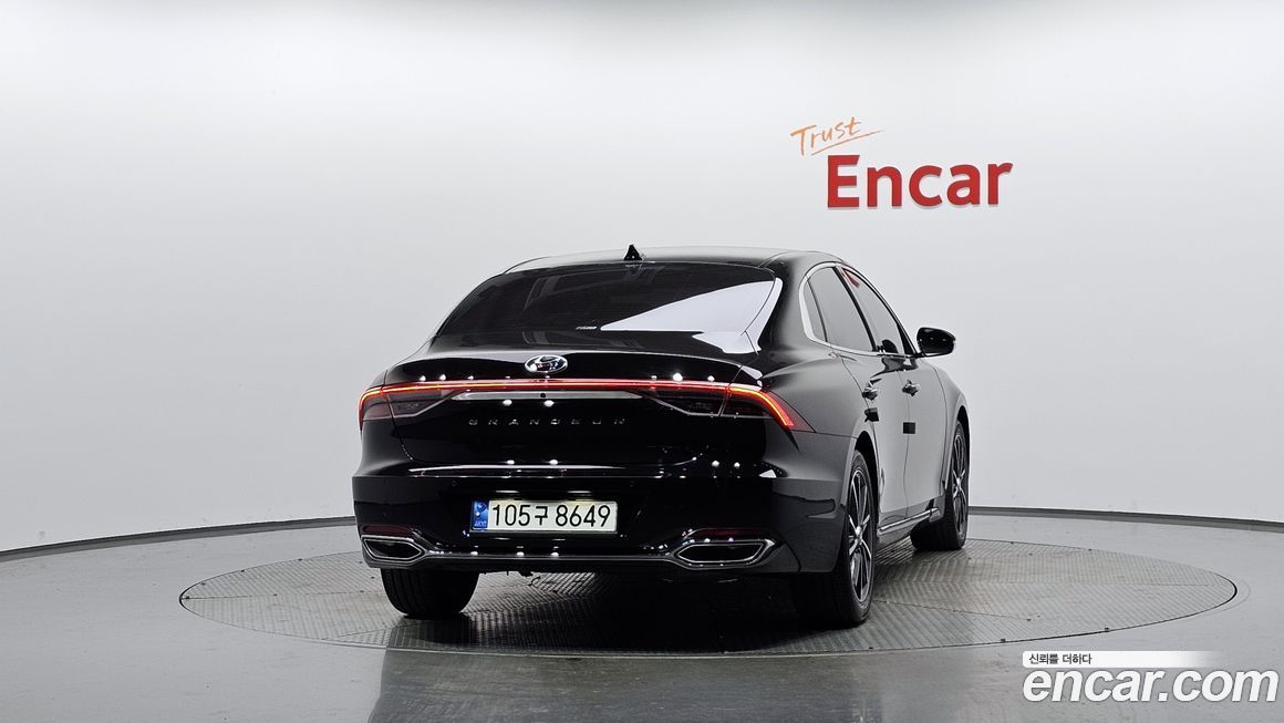 Hyundai Grandeur 2022