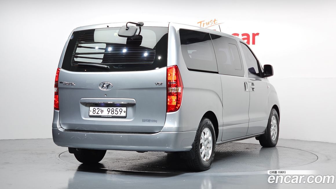 Hyundai Starex 2015