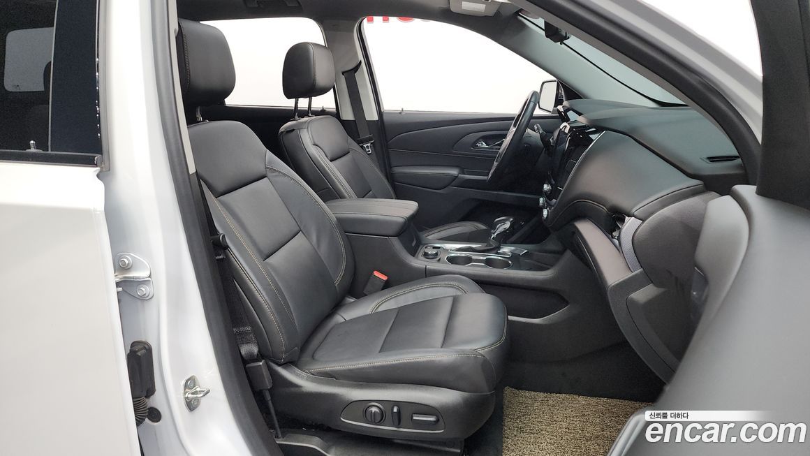 ChevroletGMDaewoo Traverse 2021