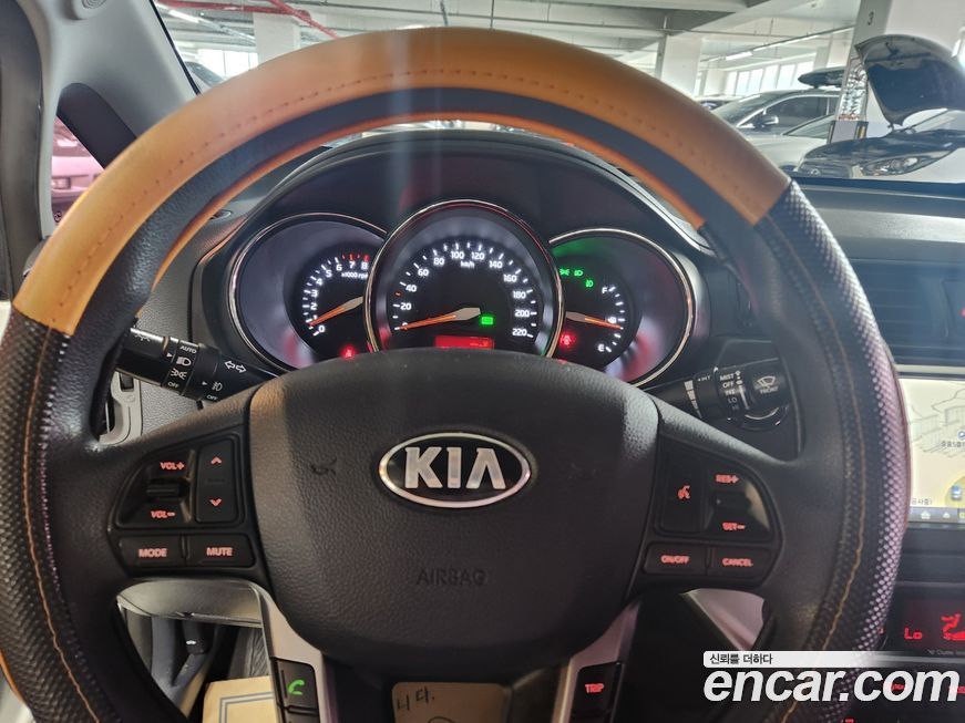 Kia pride 2012
