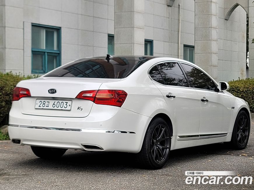 Kia K7 2011