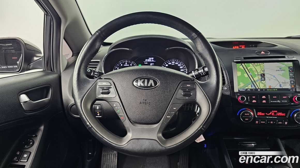 Kia K3 2015