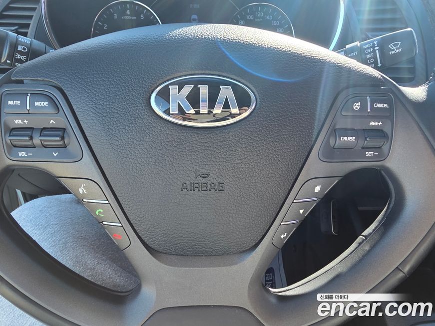 Kia K3 2013