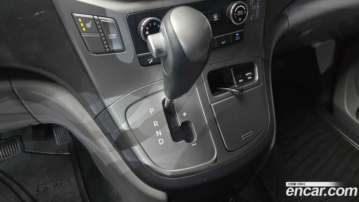 Hyundai Starex 2017