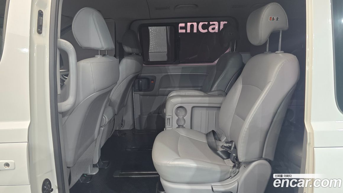 Hyundai Starex 2017