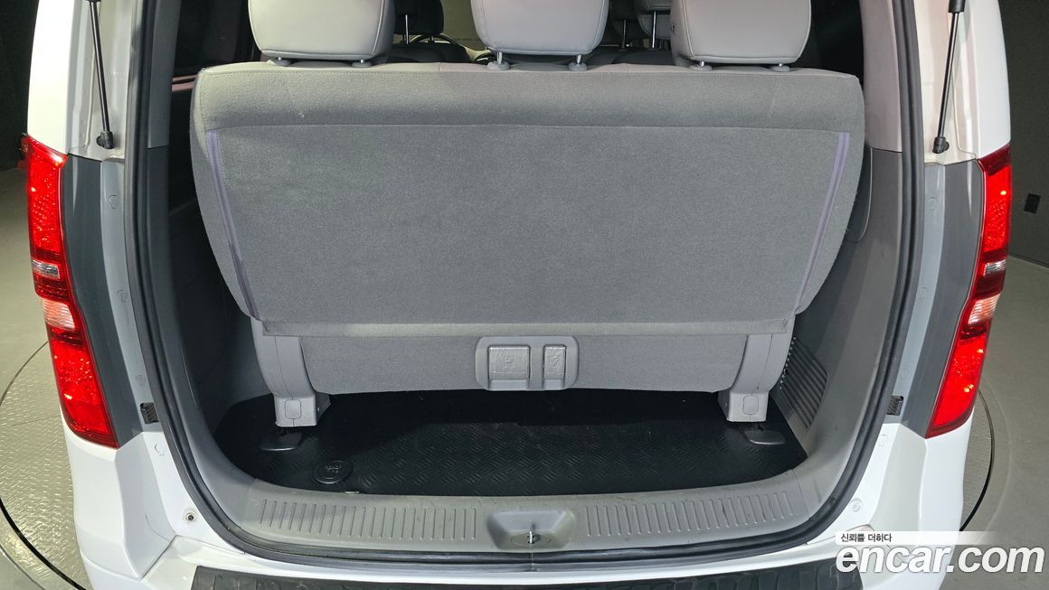 Hyundai Starex 2017