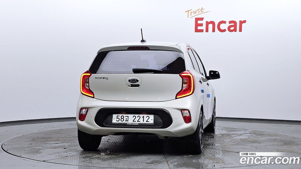Kia morning 2017
