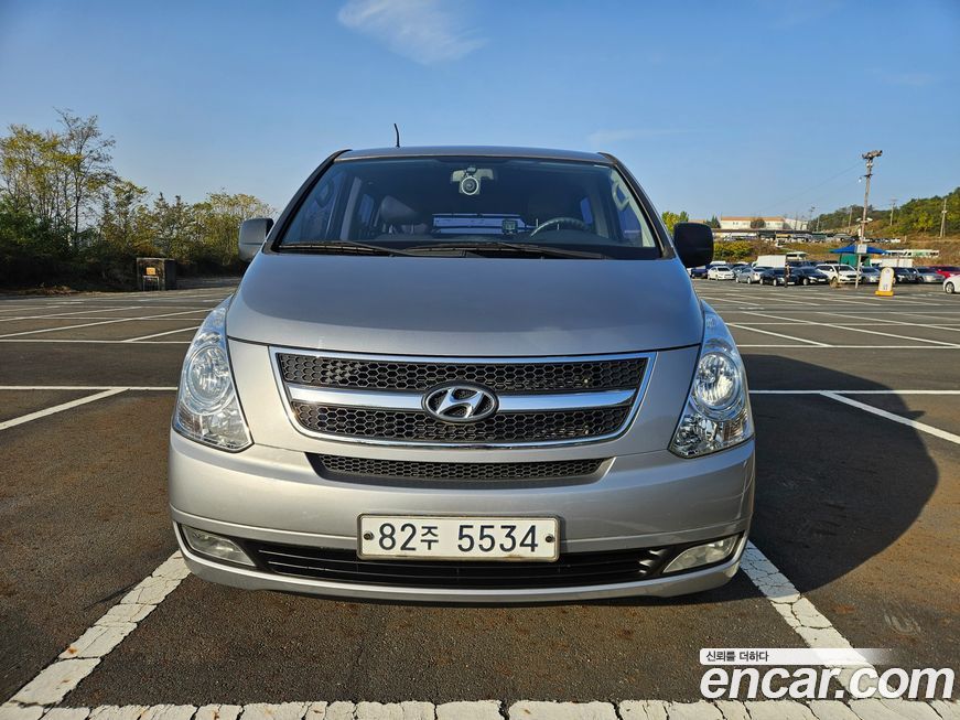 Hyundai Starex 2012