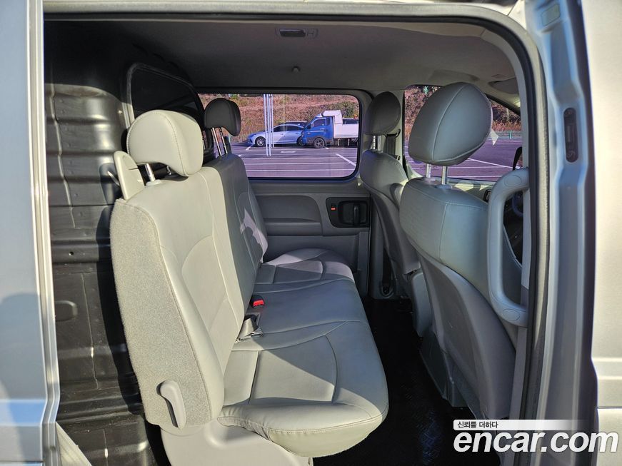Hyundai Starex 2012