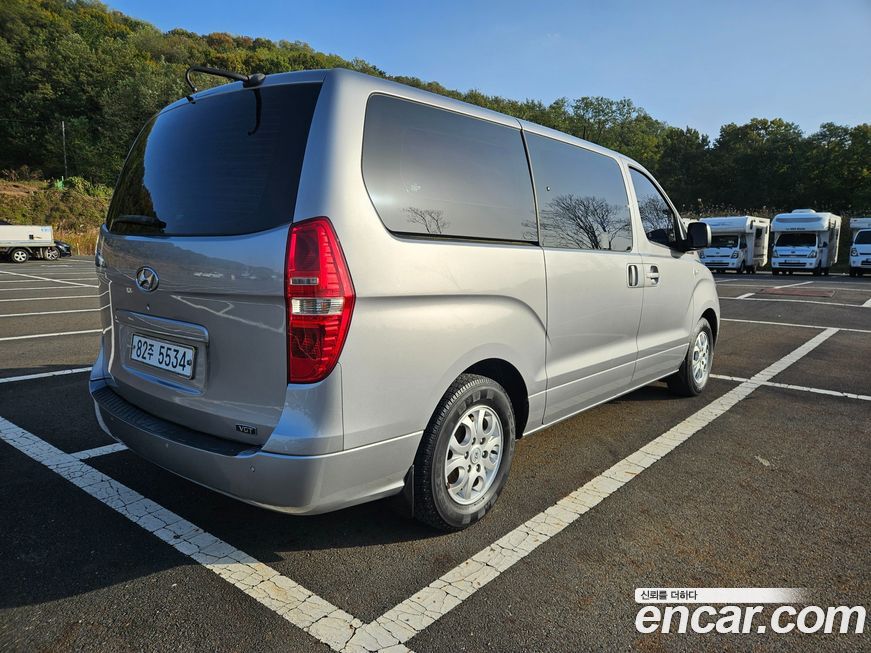 Hyundai Starex 2012
