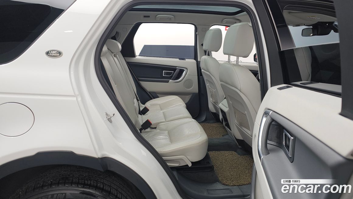 Land Rover Discovery Sport 2016