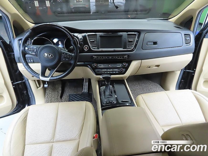 Kia Canival 2017