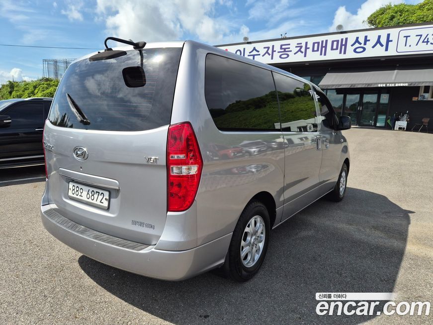 Hyundai Starex 2016
