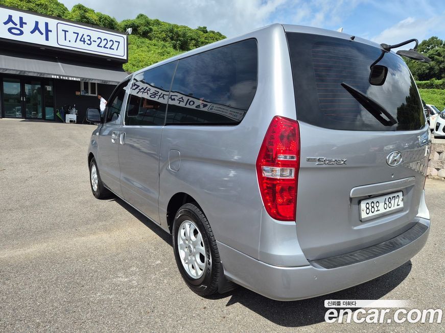 Hyundai Starex 2016