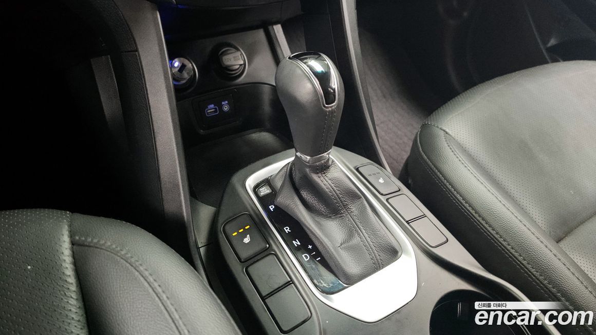 Hyundai Santafe 2016