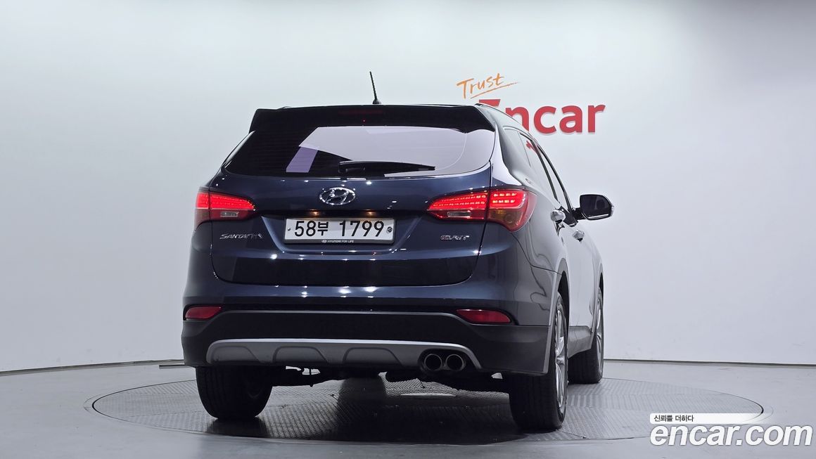 Hyundai Santafe 2015