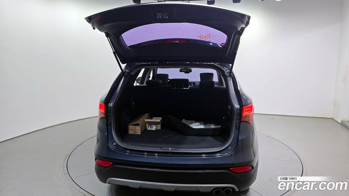 Hyundai Santafe 2015