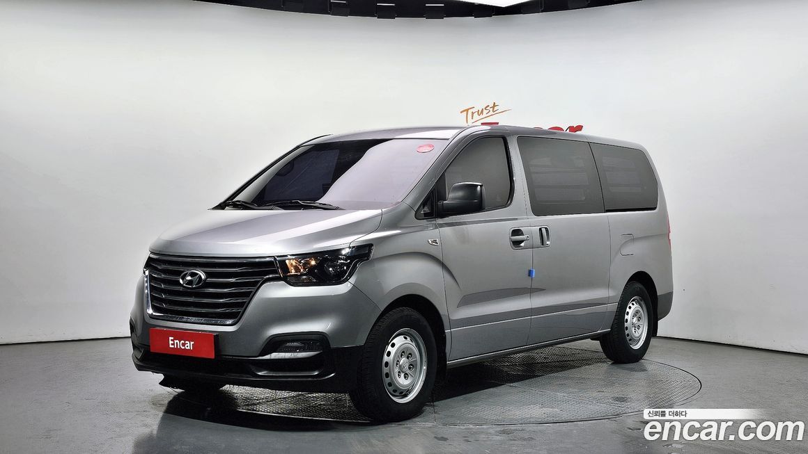 Hyundai Starex 2019