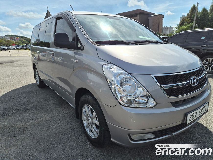 Hyundai Starex 2016