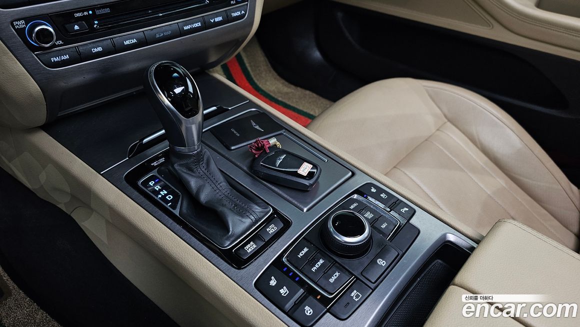 Hyundai Genesis 2016