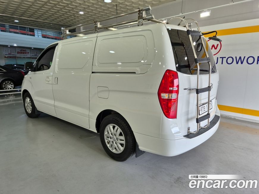 Hyundai Starex 2019