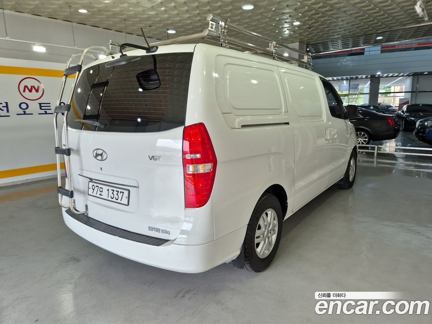 Hyundai Starex 2019