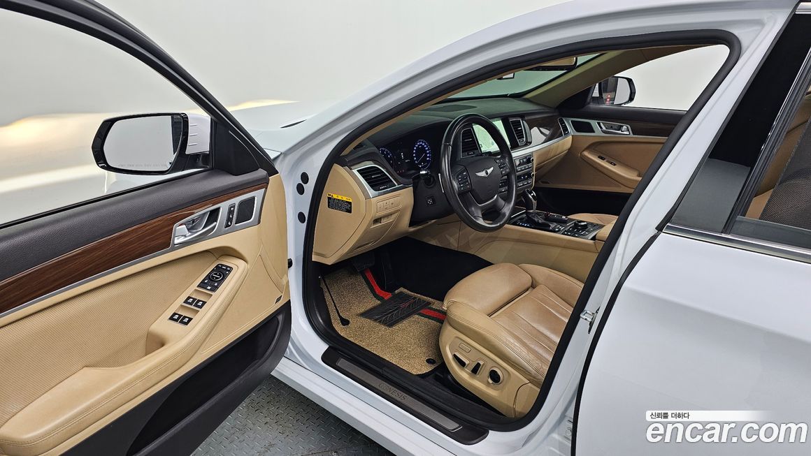 Hyundai Genesis 2016