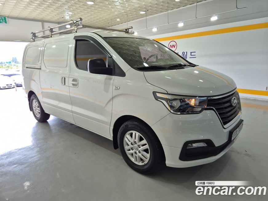 Hyundai Starex 2019