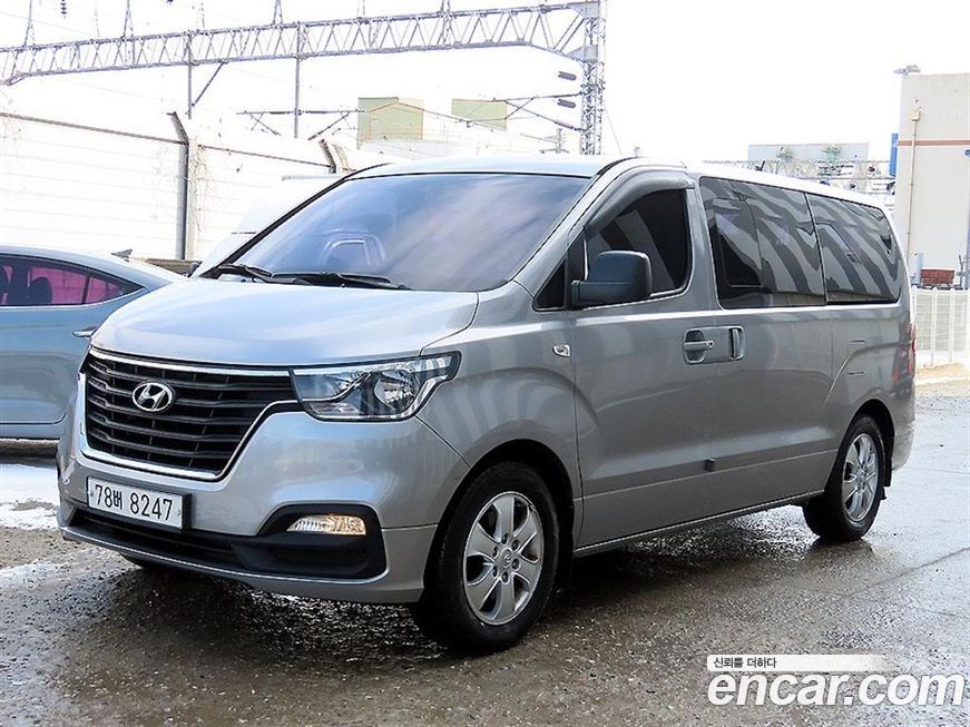 Hyundai Starex 2018