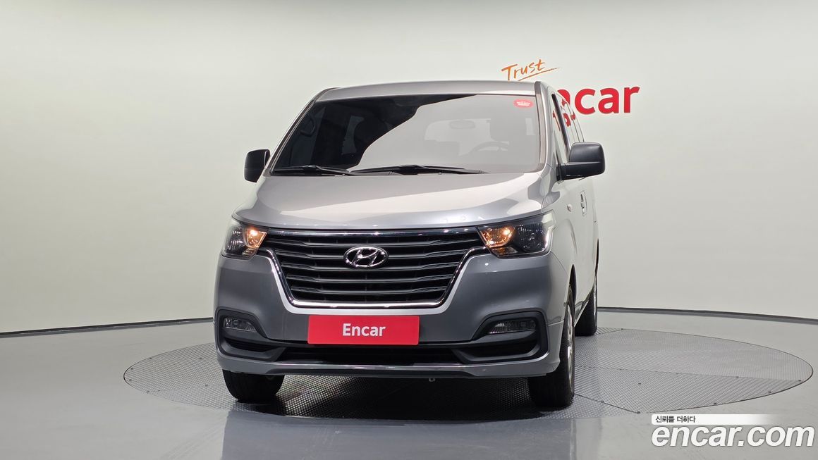 Hyundai Starex 2019
