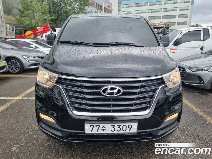 Hyundai Starex 2019