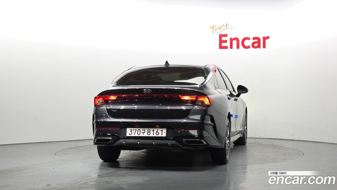 Kia K5 2021