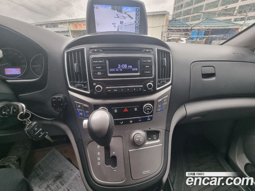 Hyundai Starex 2019
