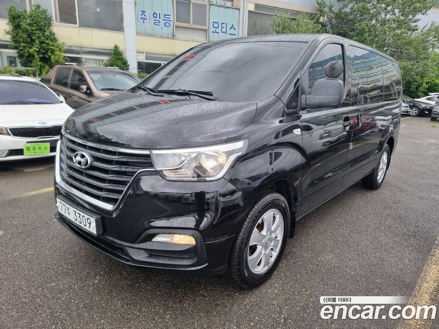 Hyundai Starex 2019