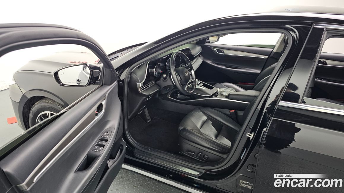 Hyundai Grandeur 2021