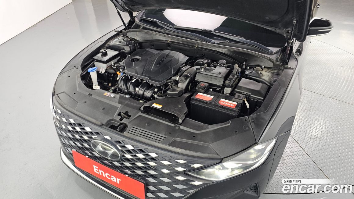 Hyundai Grandeur 2021