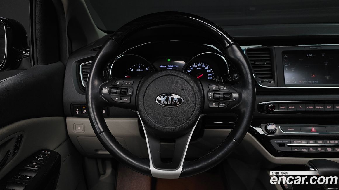Kia Canival 2019