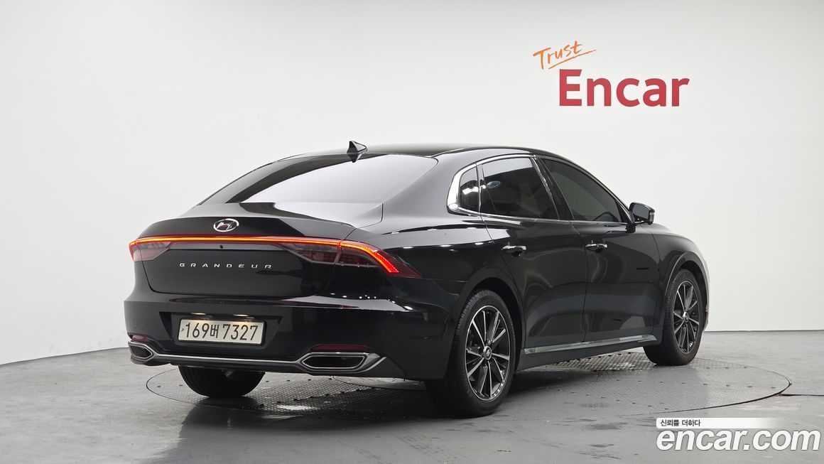 Hyundai Grandeur 2021