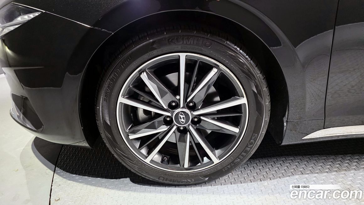 Hyundai Grandeur 2022